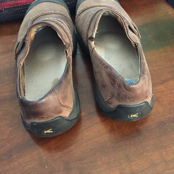 KEEN LEATHER LOAFER SHOES SIZE 9.5 - Picture 4 of 9